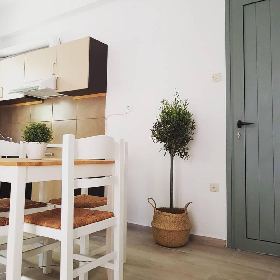 Greekowl Apartments Skiathos Chora Extérieur photo
